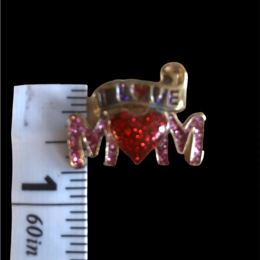 Grandmacore “I LOVE MOM”‎ vintage Gold tone pink red purple glitter Pin